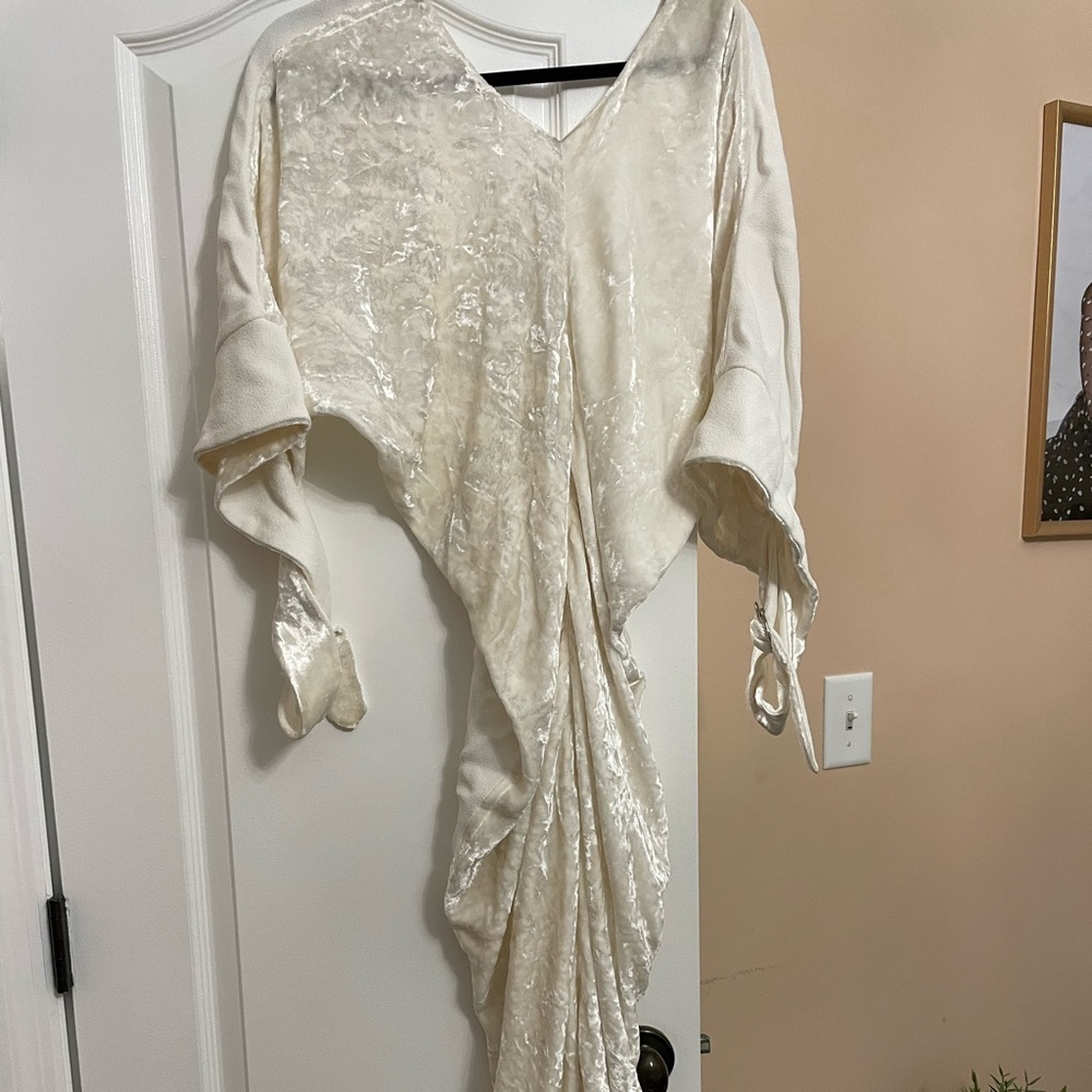Victoria Beckham white crushed velvet dress size 10